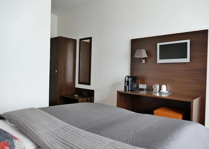 Comfort King Room