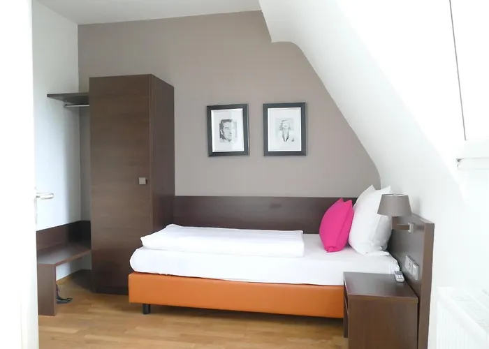 Comfort Single Room